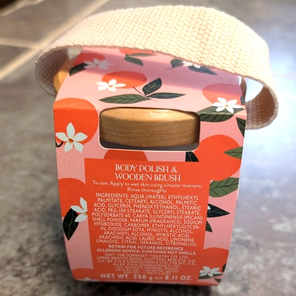 Body polish and brush set - Picture 2 of 3